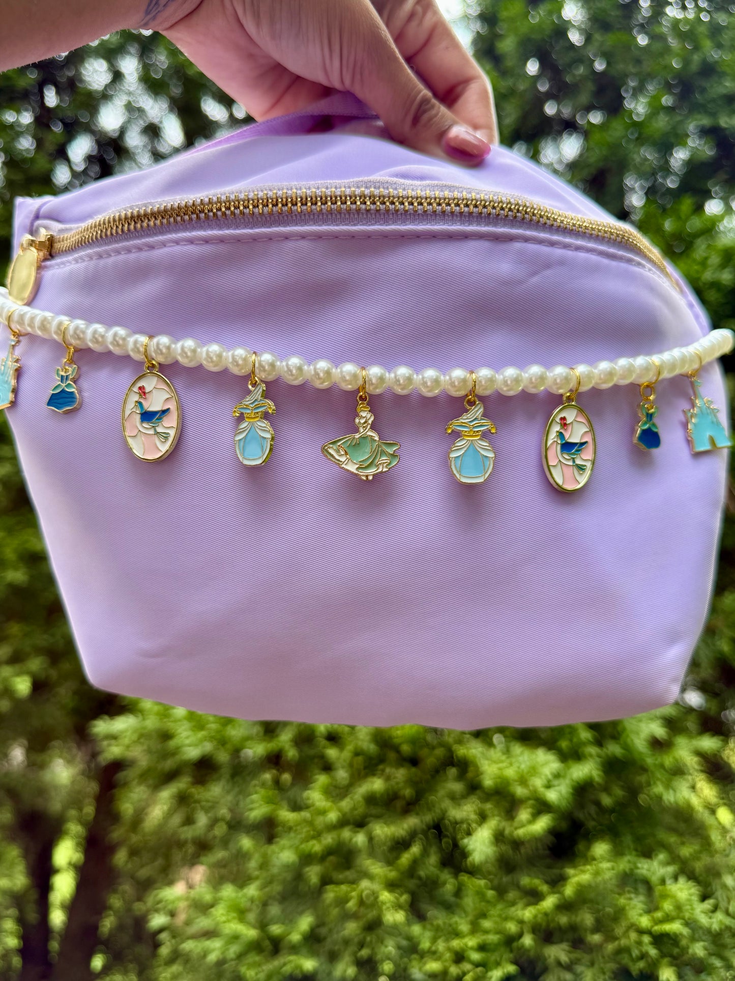 Bibbidi Bobbidi Boo Pearl Bag Chain