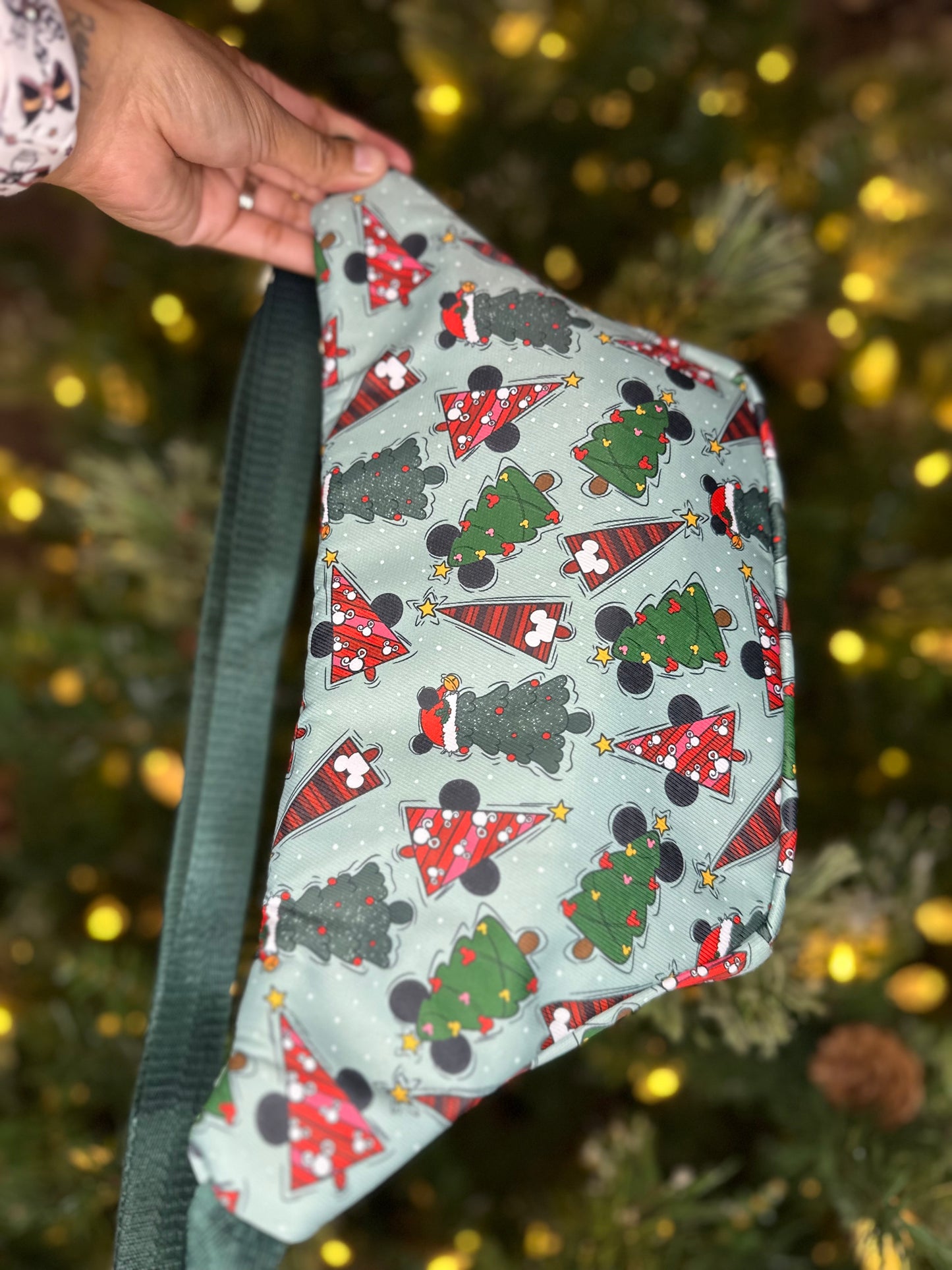 Yuletide Festive Fanny