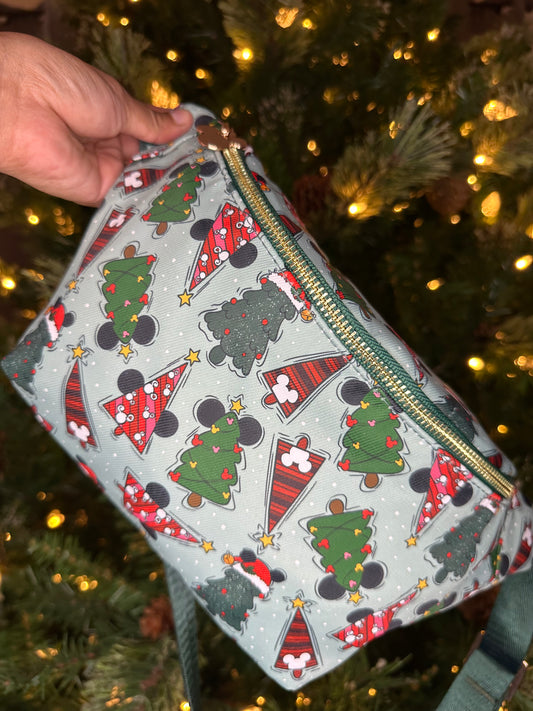 Yuletide Festive Fanny