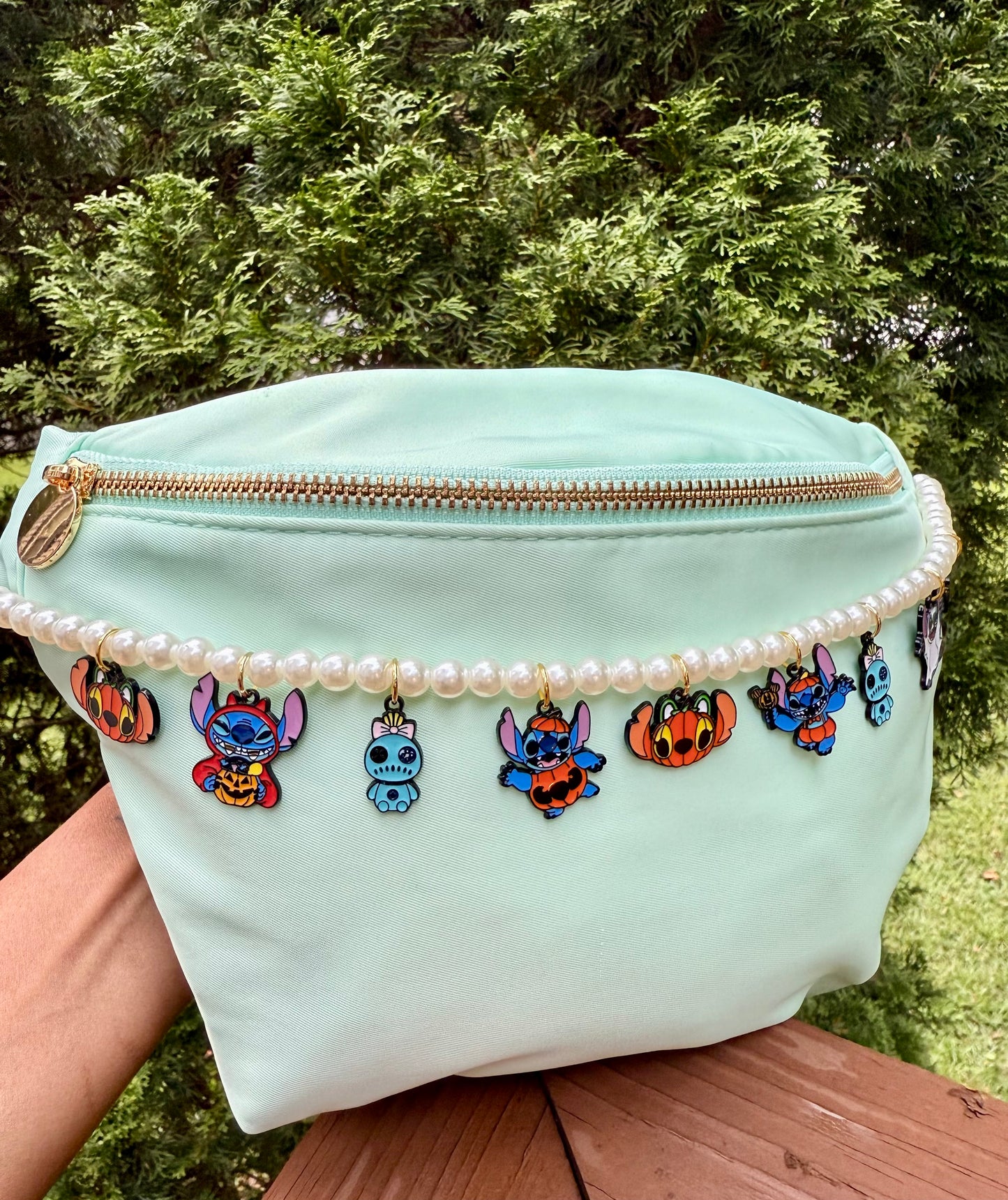 626 Haunt Bag Chain