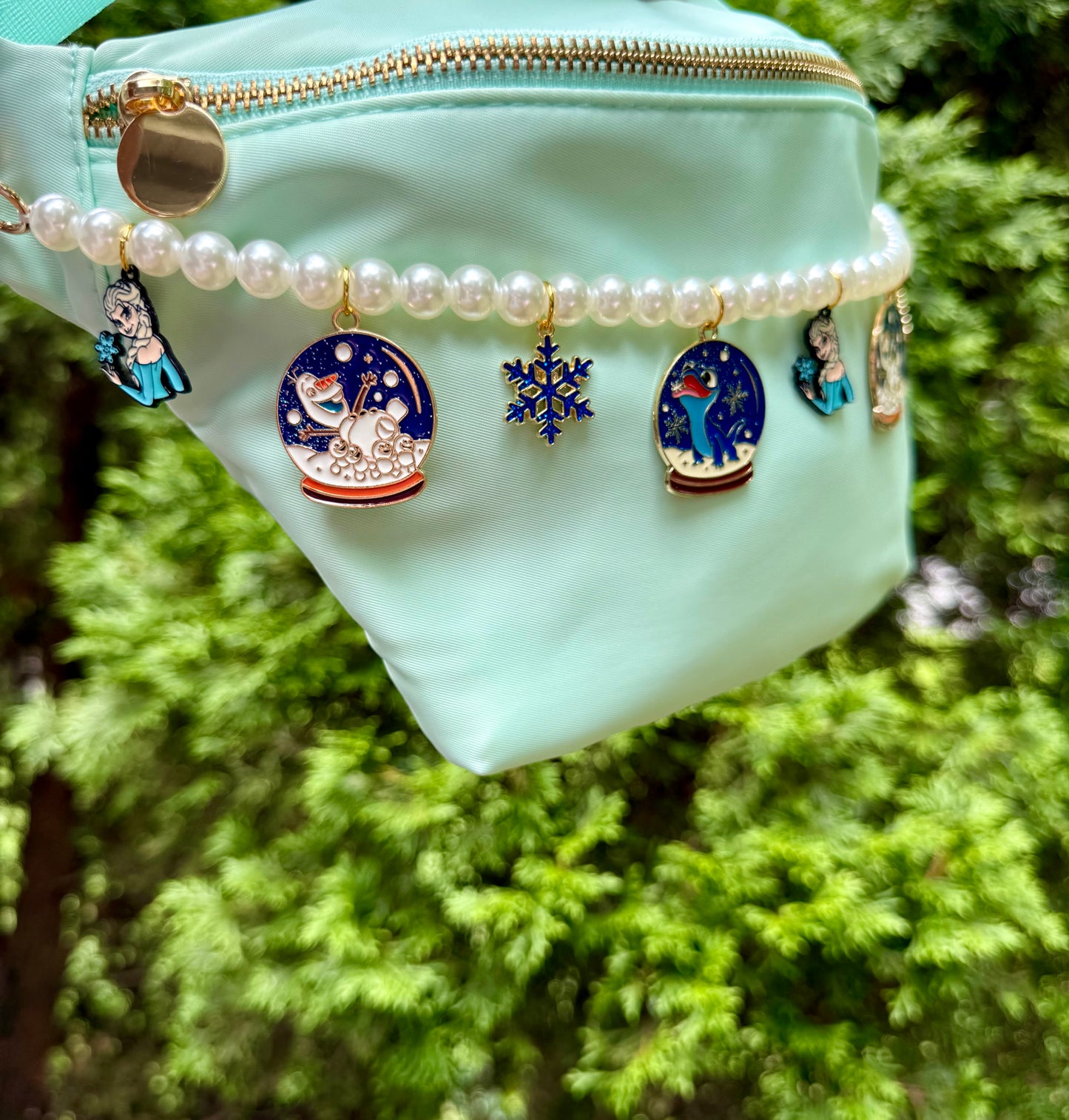 Frosted Fairytale Pearl Bag Chain