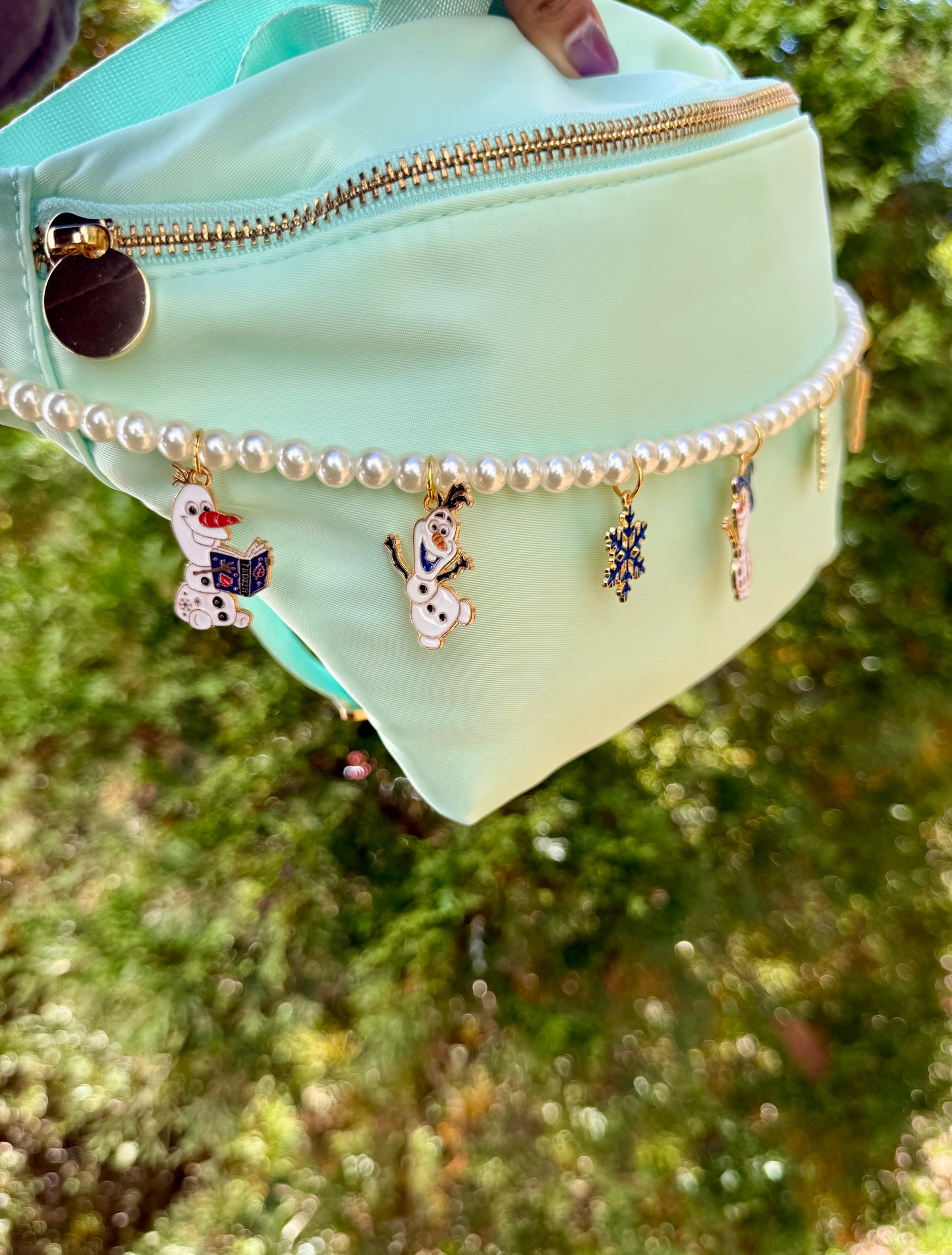 Snowbound Magic Bag Chain